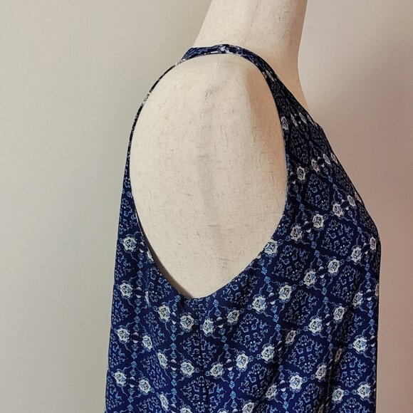Premise Studio tunic Women's L Sleeveless top blue Layered Geometric floral boho - Picture 6 of 15